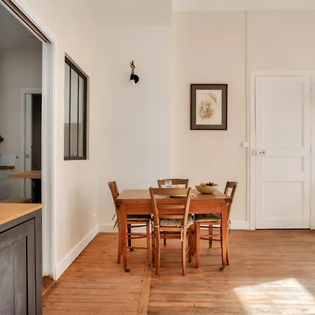 Au Coeur Du Quartier Graslin, Pour 3 낭트